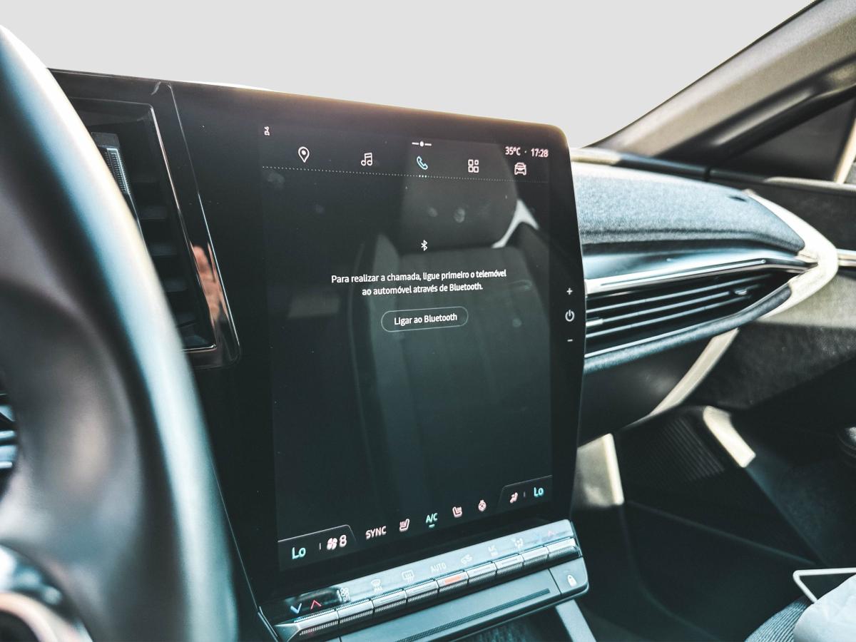 renault-megane-e-tech-2023-eletrico-500cc