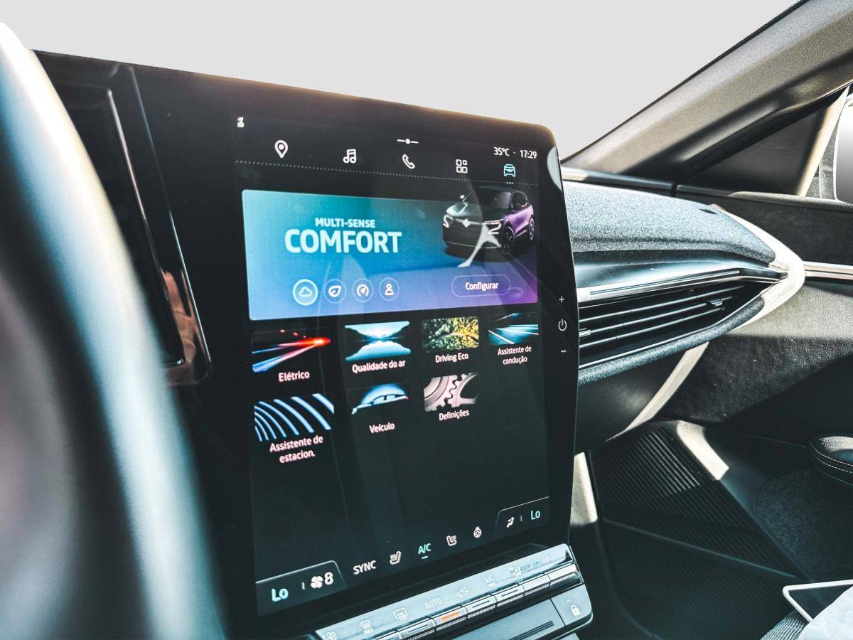 renault-megane-e-tech-2023-eletrico-500cc