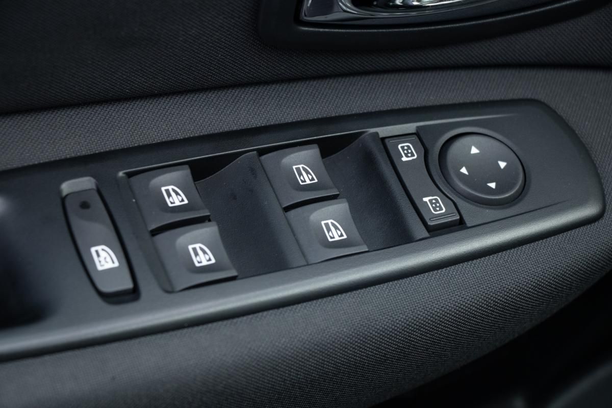 renault-grand-scenic-2013-diesel-1598cc
