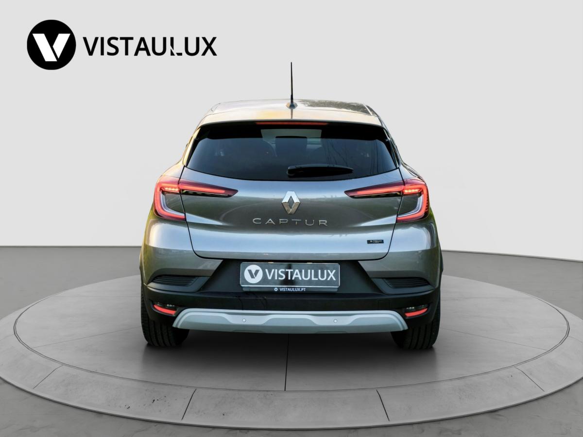 renault-captur-2023-hibrido-a-gasolina-1598cc