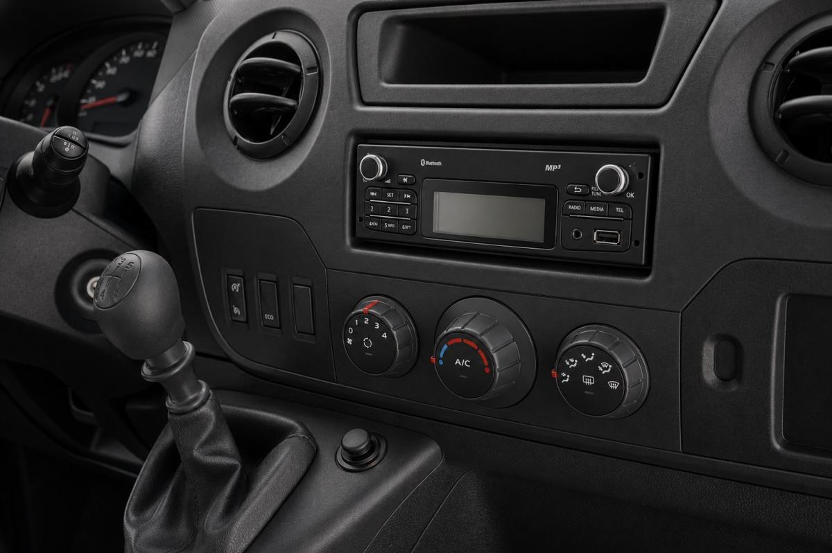 renault-master-2018-diesel-2299cc