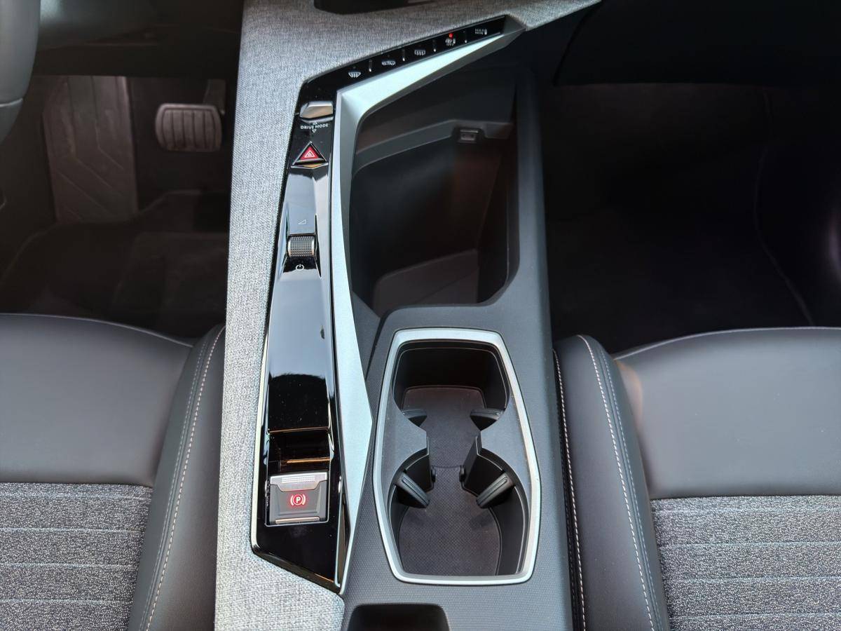 peugeot-3008-2025-hibrido-a-gasolina-1199cc