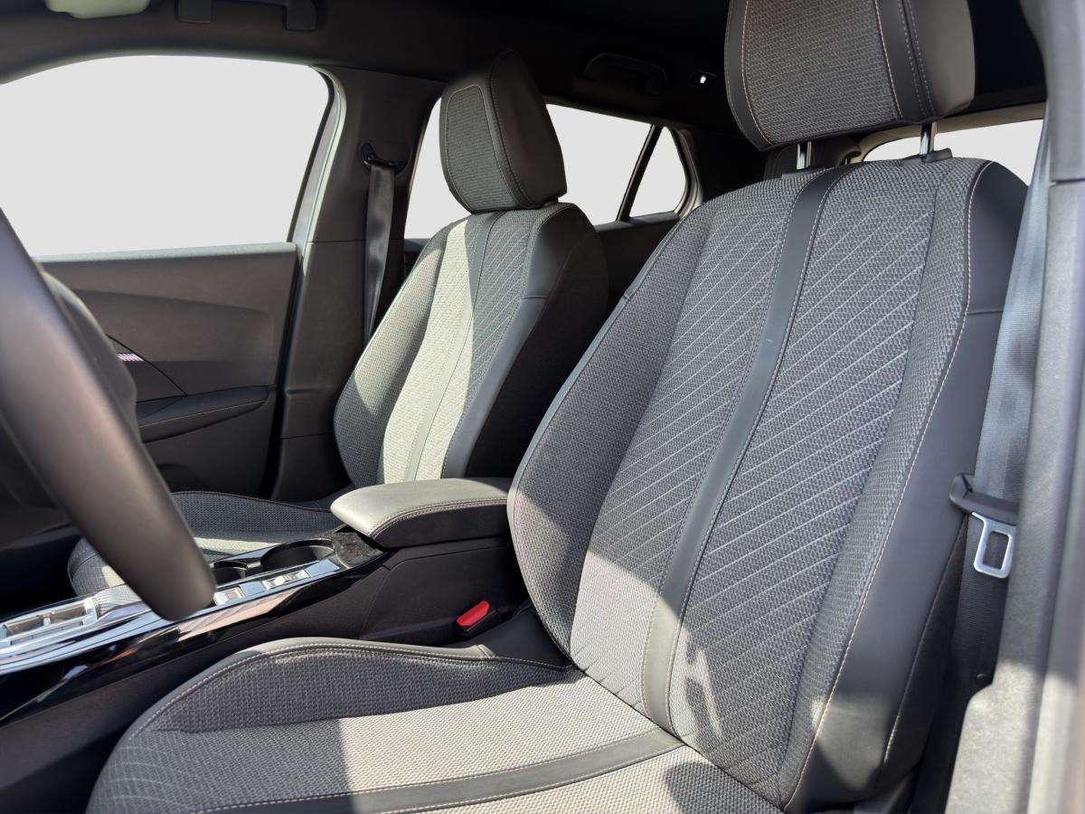 peugeot-2008-2025-hibrido-a-gasolina-1199cc