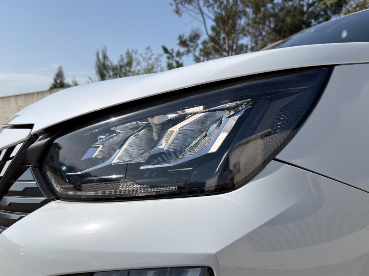 peugeot-2008-2025-hibrido-a-gasolina-1199cc