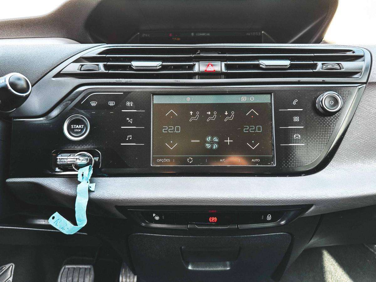 citroen-c4-2018-diesel-1560cc
