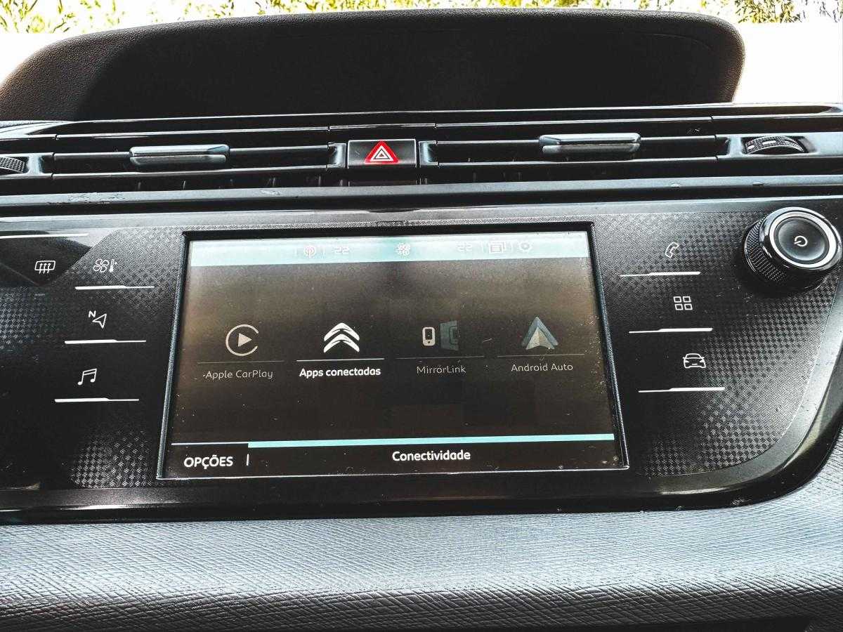 citroen-c4-2018-diesel-1560cc