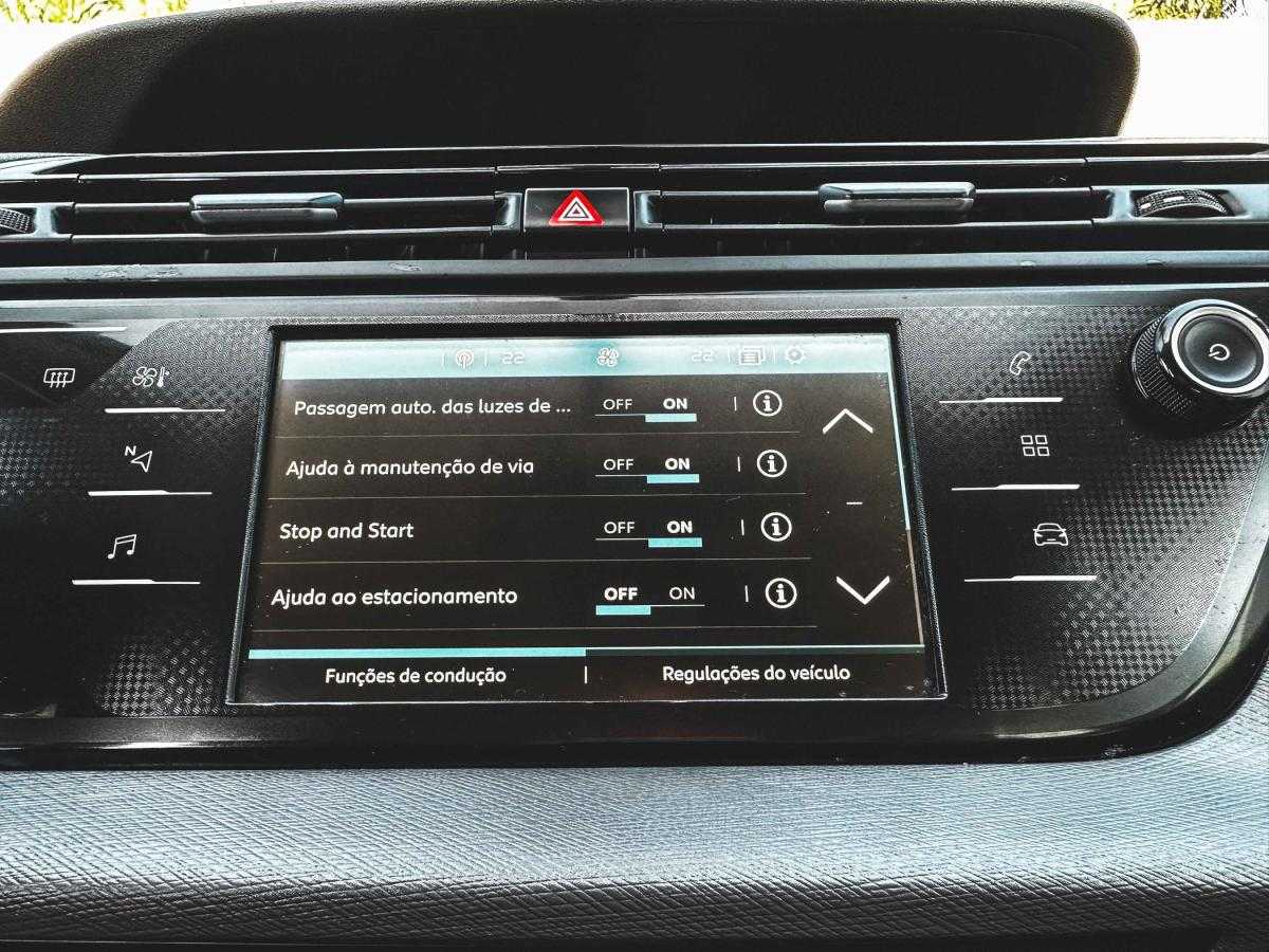 citroen-c4-2018-diesel-1560cc