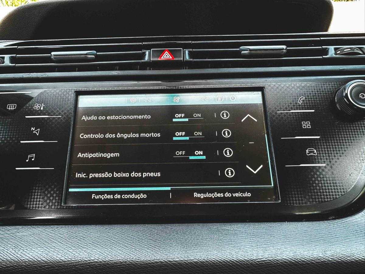 citroen-c4-2018-diesel-1560cc