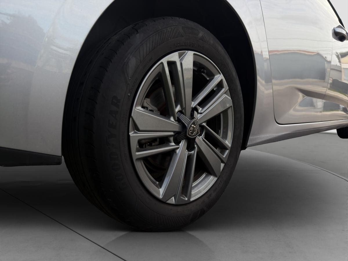 peugeot-308-sw-2023-gasolina-1199cc