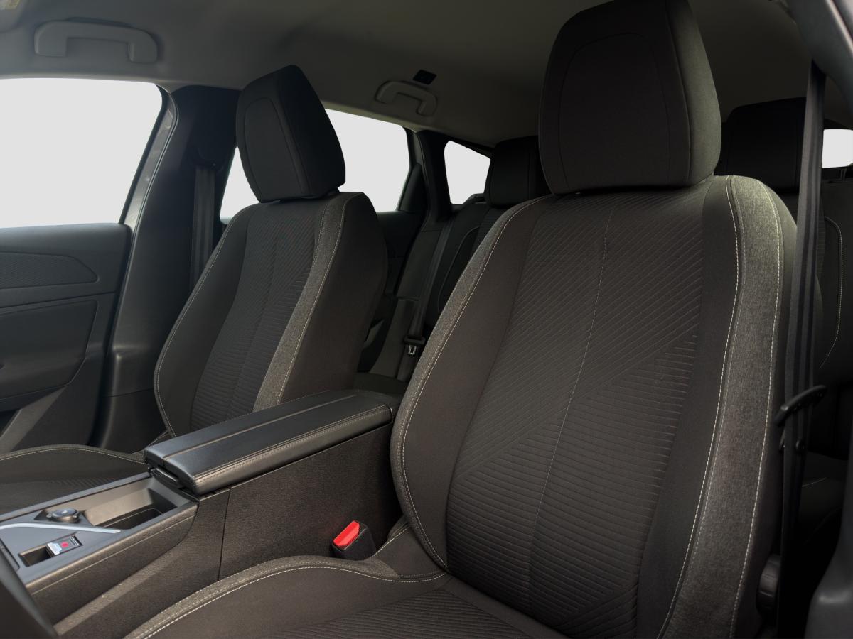 peugeot-308-sw-2023-gasolina-1199cc