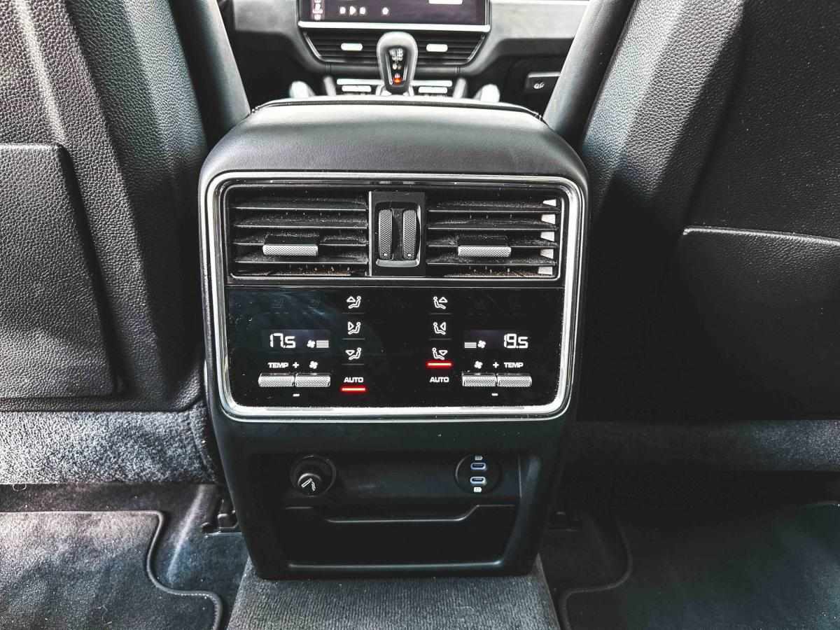 porsche-cayenne-2020-hibrido-a-gasolina-2995cc