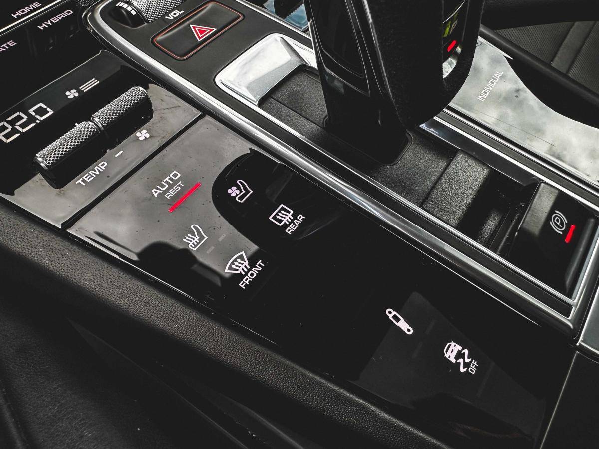 porsche-cayenne-2020-hibrido-a-gasolina-2995cc