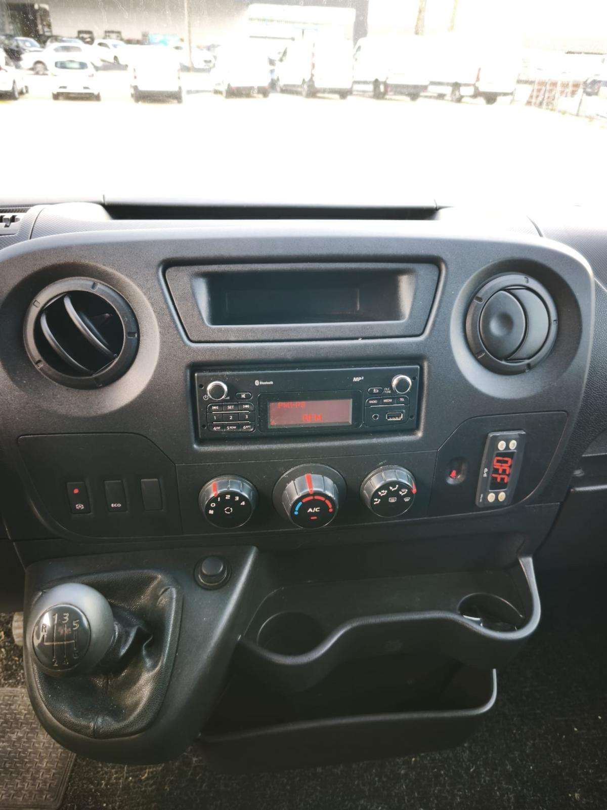 renault-master-2018-diesel-2299cc
