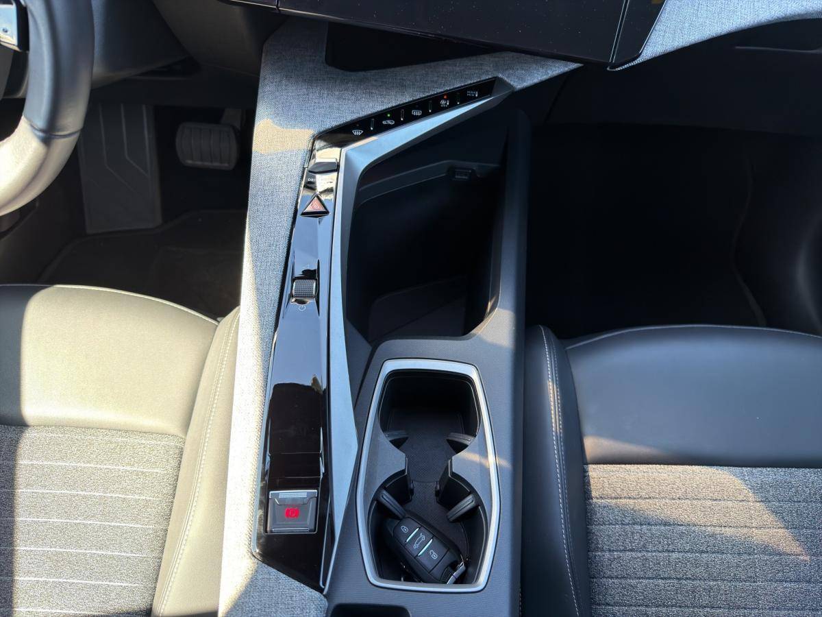 peugeot-5008-2025-hibrido-a-gasolina-1199cc