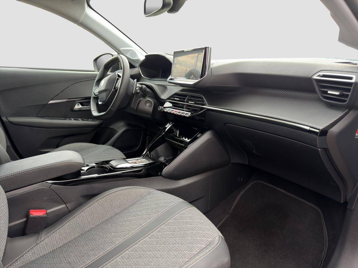 peugeot-208-2025-hibrido-a-gasolina-1199cc