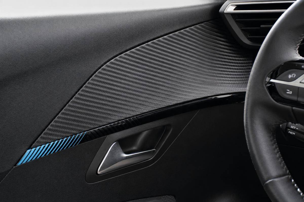 peugeot-208-2023-gasolina-1199cc