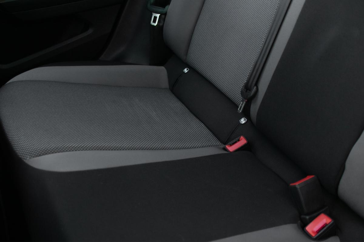 seat-arona-2018-diesel-1598cc