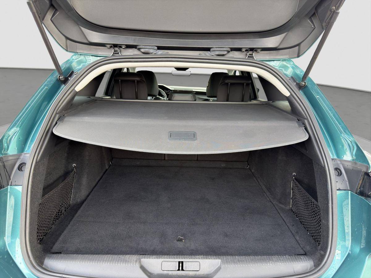 peugeot-308-sw-2023-hibrido-a-gasolina-1598cc
