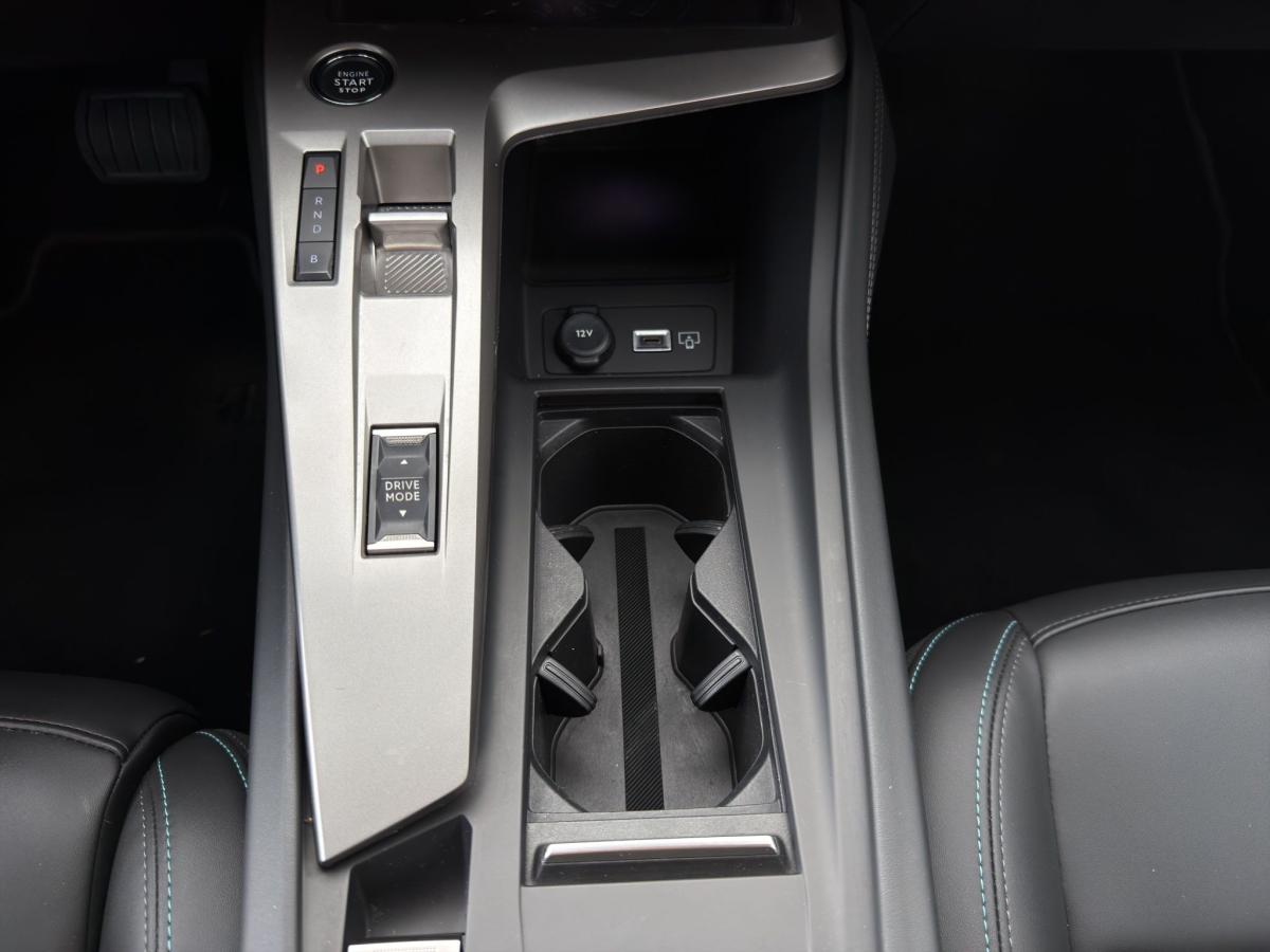 peugeot-308-sw-2023-hibrido-a-gasolina-1598cc