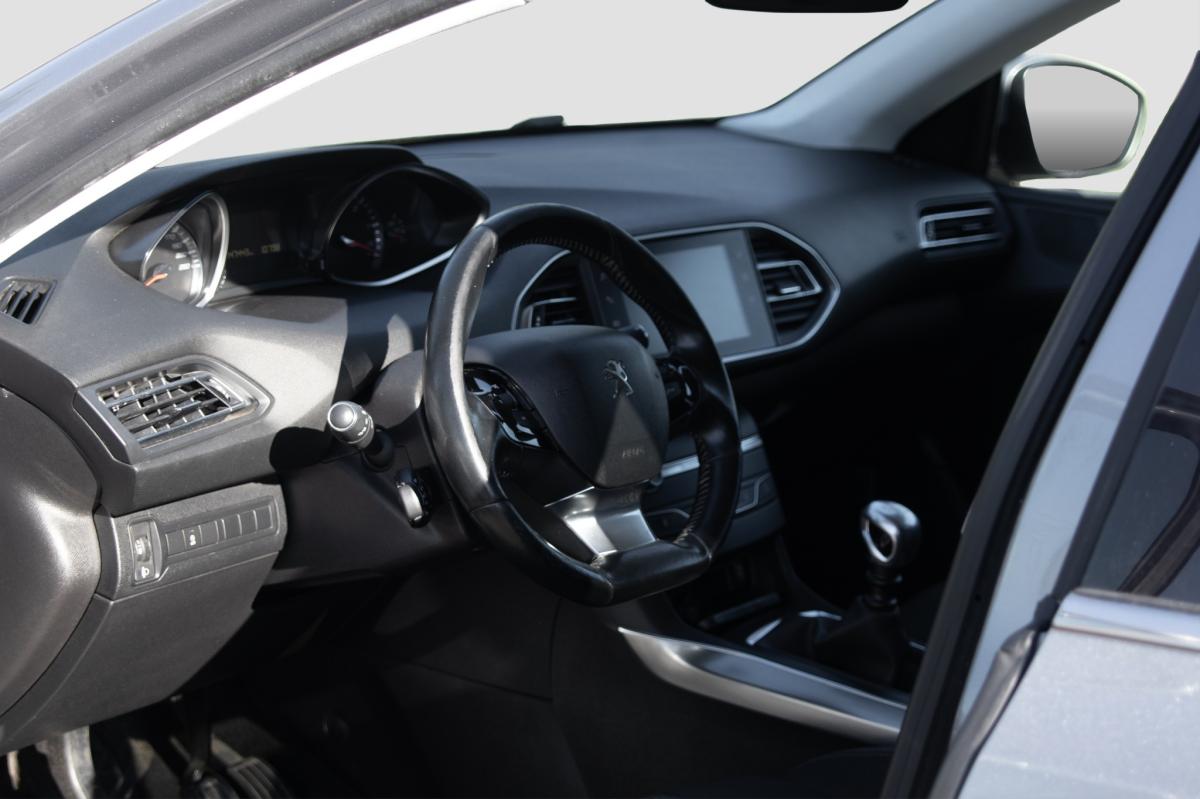 peugeot-308-sw-2019-diesel-1499cc