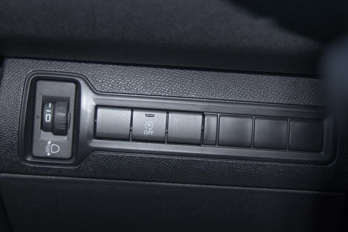 peugeot-308-sw-2019-diesel-1499cc