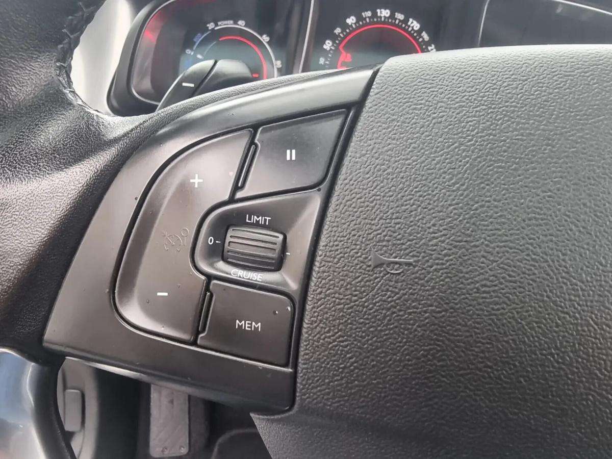 citroen-ds5-2013-hibrido-a-diesel-1997cc