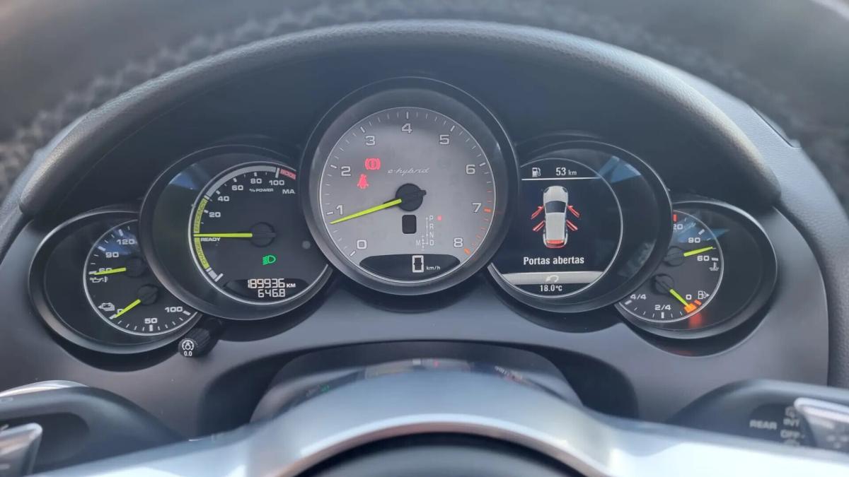 porsche-cayenne-2015-hibrido-a-gasolina-2995cc