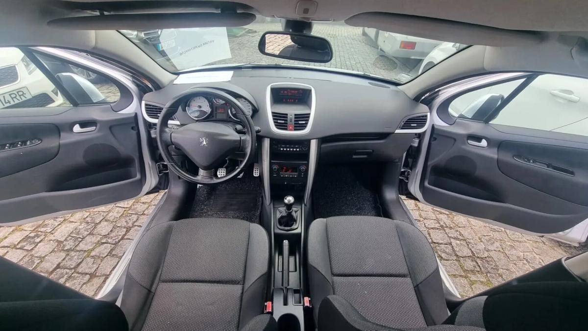 peugeot-207-sw-2012-diesel-1560cc