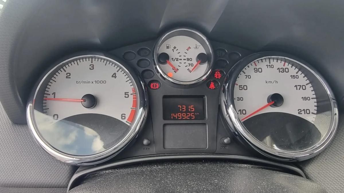 peugeot-207-sw-2012-diesel-1560cc
