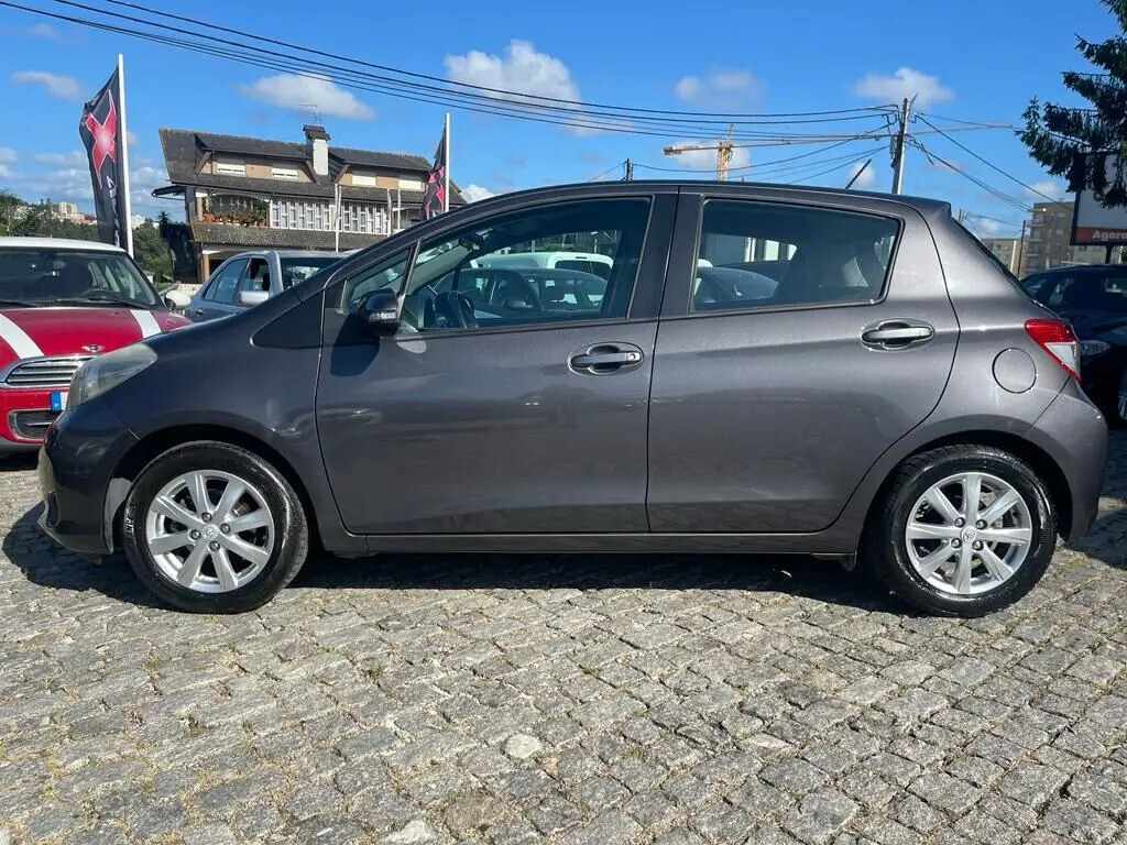 toyota-yaris-2013-gasolina-998cc