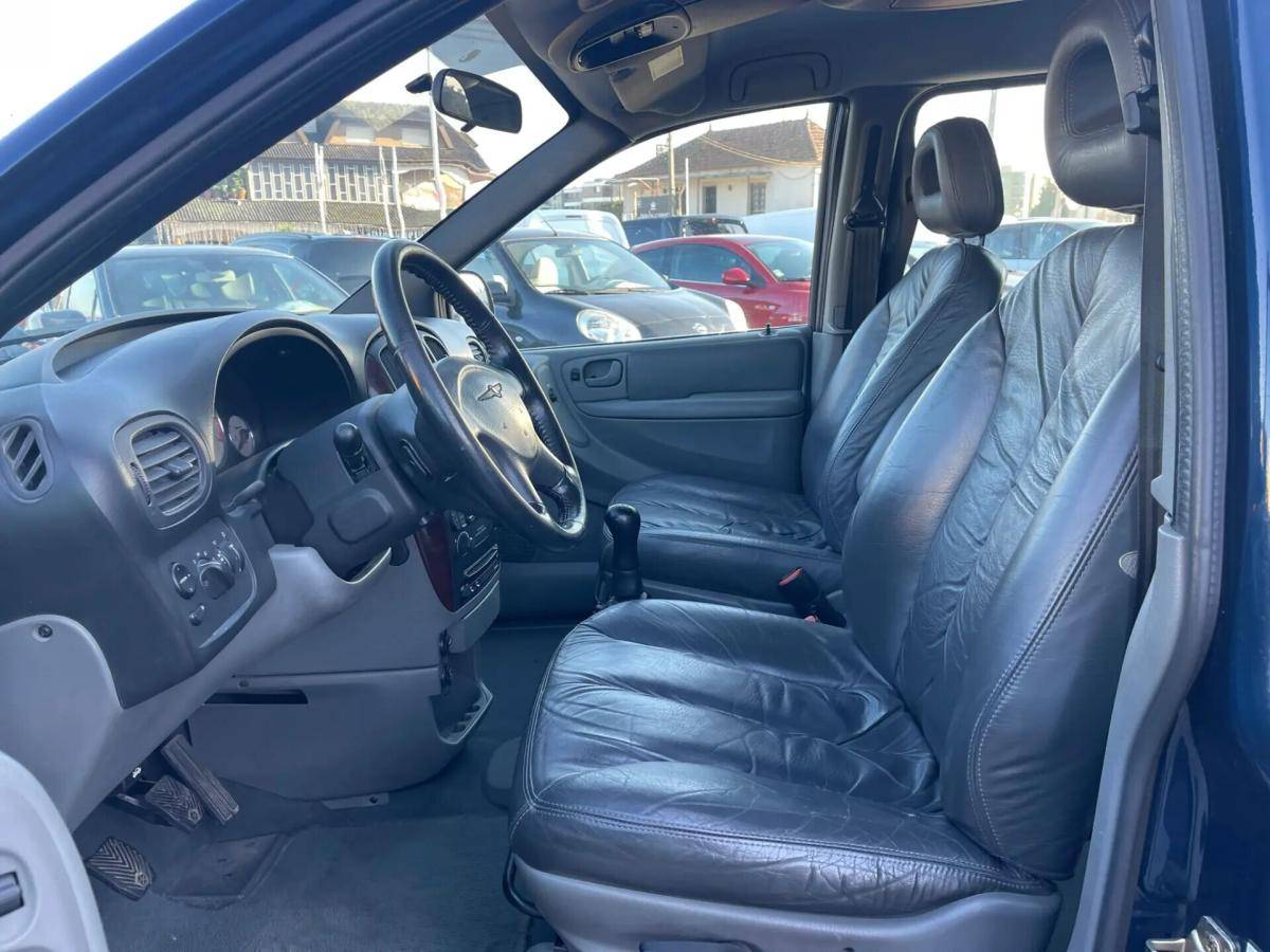 chrysler-voyager-2004-diesel-2499cc