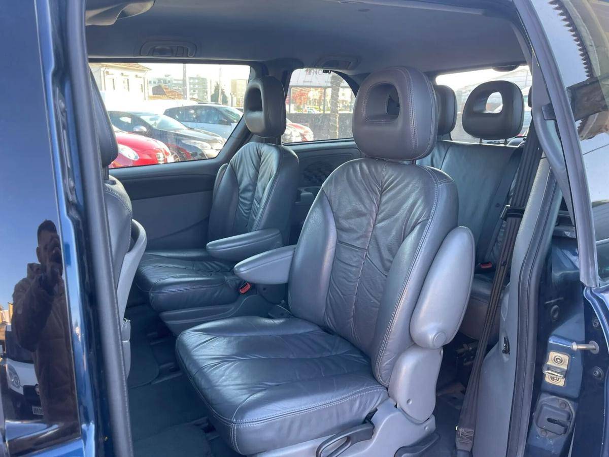 chrysler-voyager-2004-diesel-2499cc