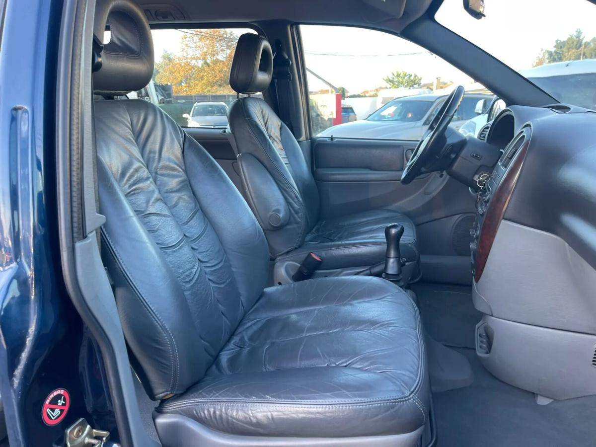 chrysler-voyager-2004-diesel-2499cc