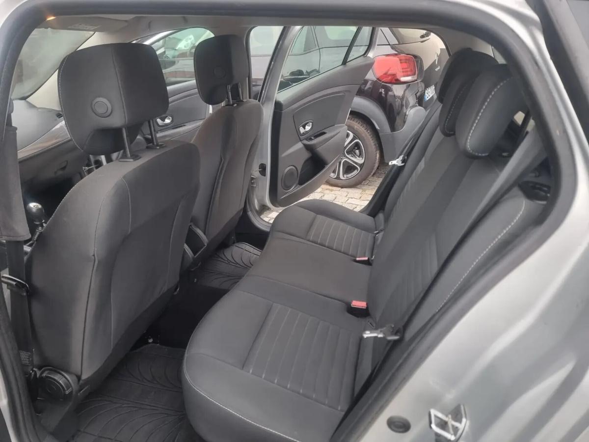 renault-megane-sport-tourer-2015-diesel-1461cc