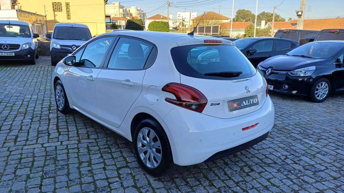 peugeot-208-2019-gasolina-1199cc