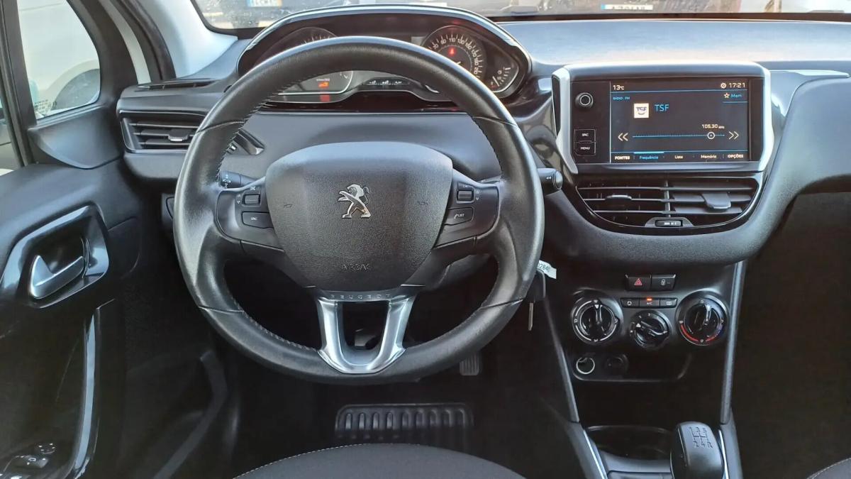 peugeot-208-2019-gasolina-1199cc