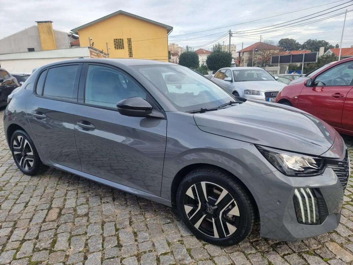 peugeot-208-2025-gasolina-1199cc