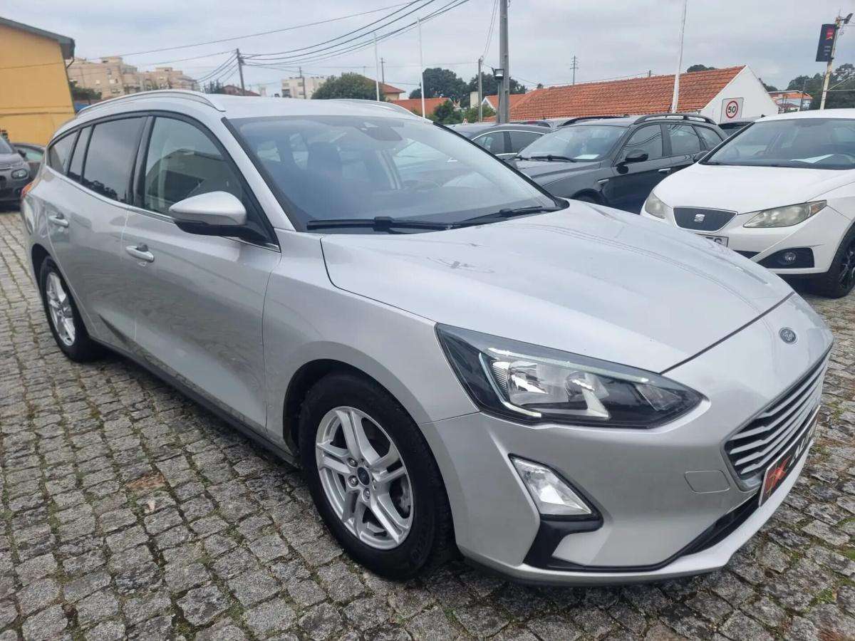 ford-focus-sw-2020-diesel-1499cc
