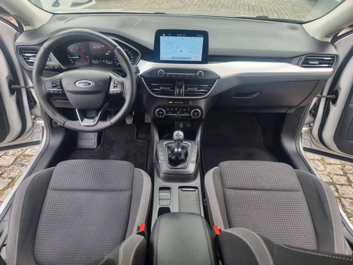 ford-focus-sw-2020-diesel-1499cc