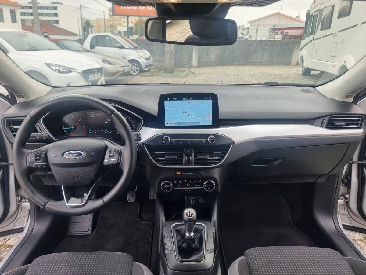 ford-focus-sw-2020-diesel-1499cc