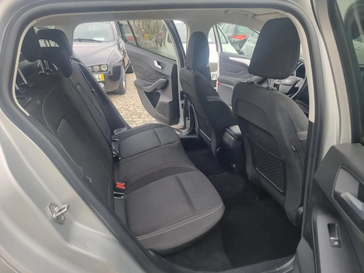 ford-focus-sw-2020-diesel-1499cc