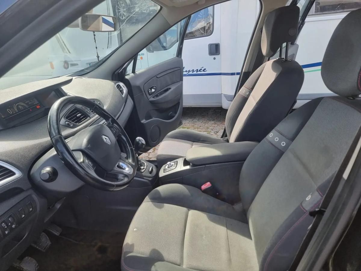 renault-scenic-2013-diesel-1461cc