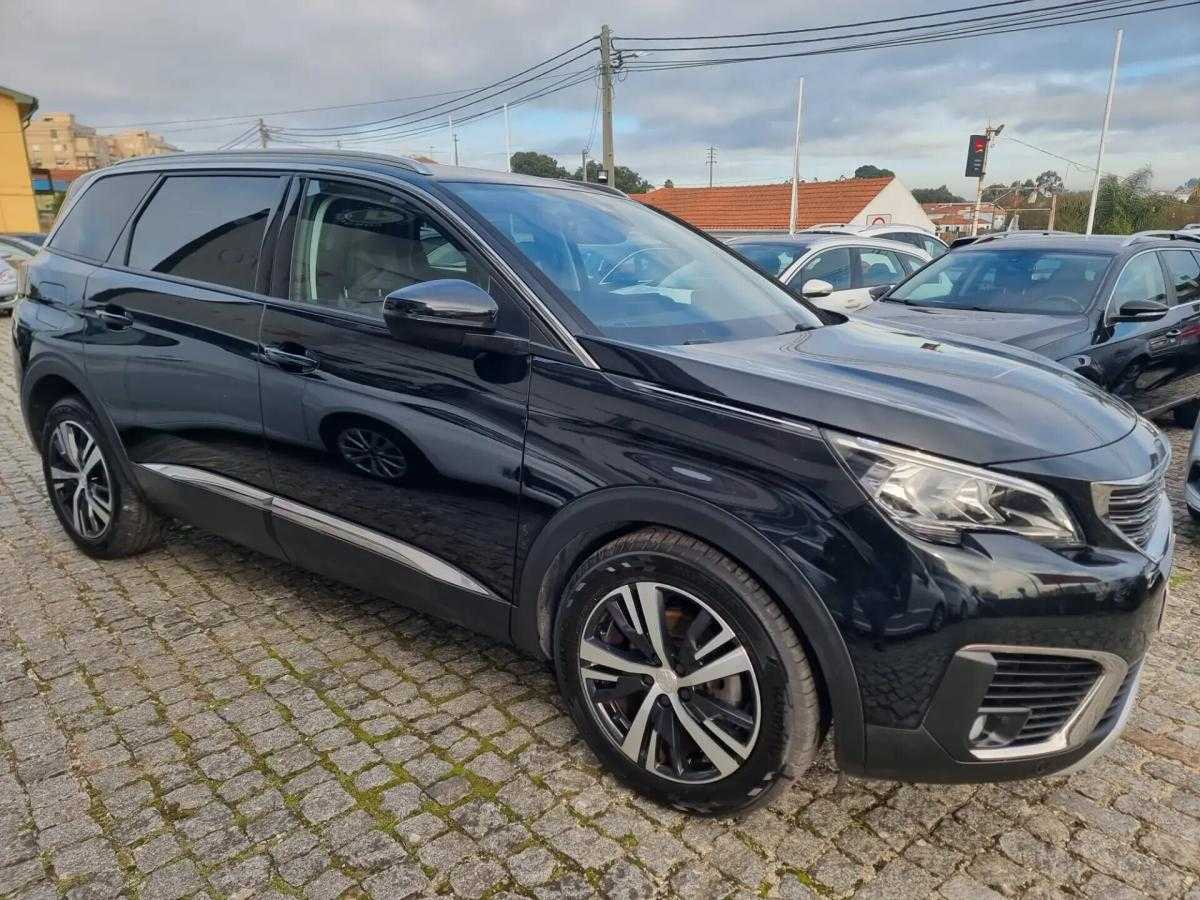 peugeot-5008-2019-diesel-1499cc