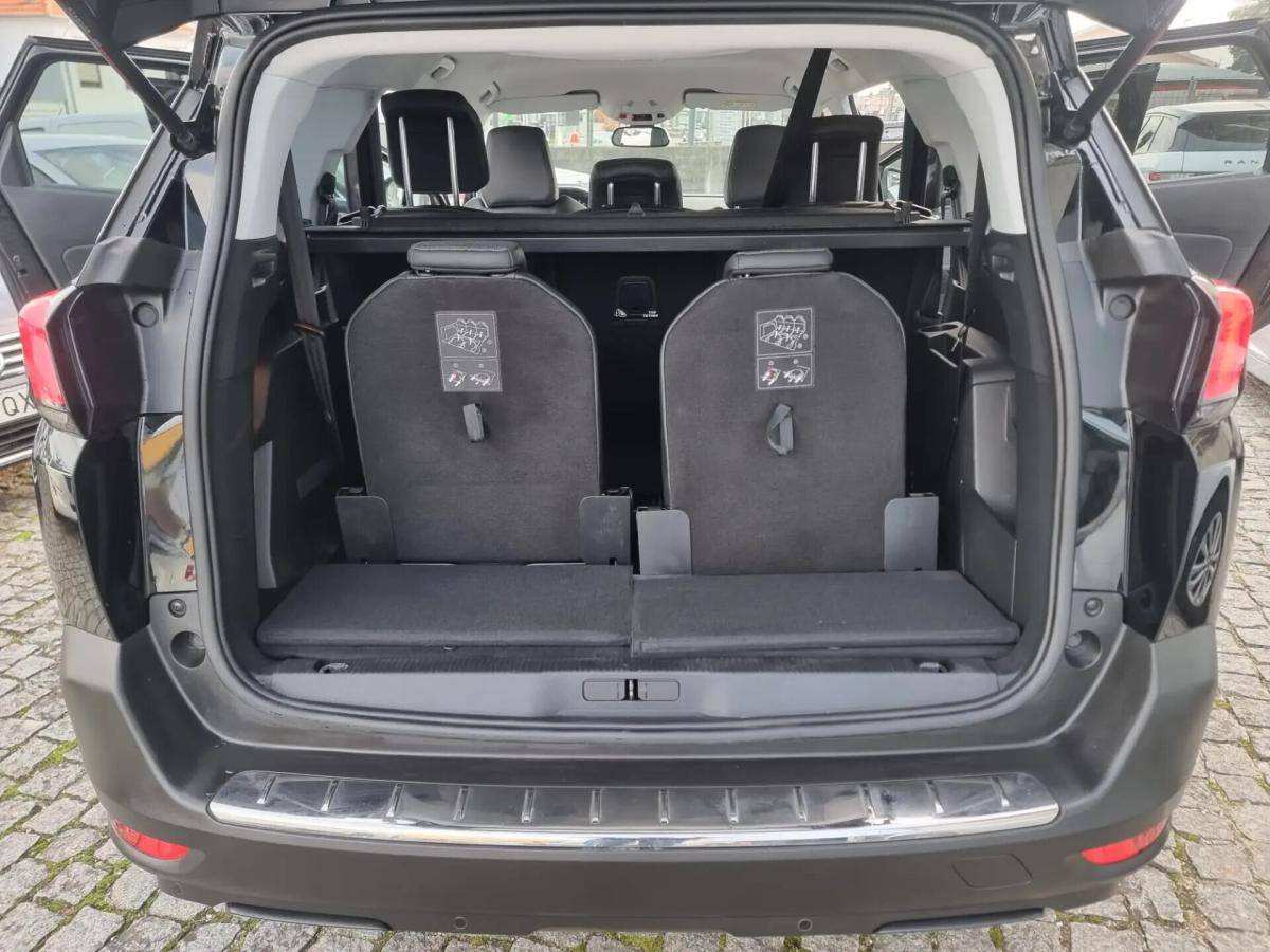 peugeot-5008-2019-diesel-1499cc