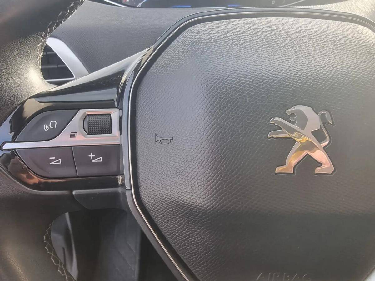 peugeot-5008-2019-diesel-1499cc