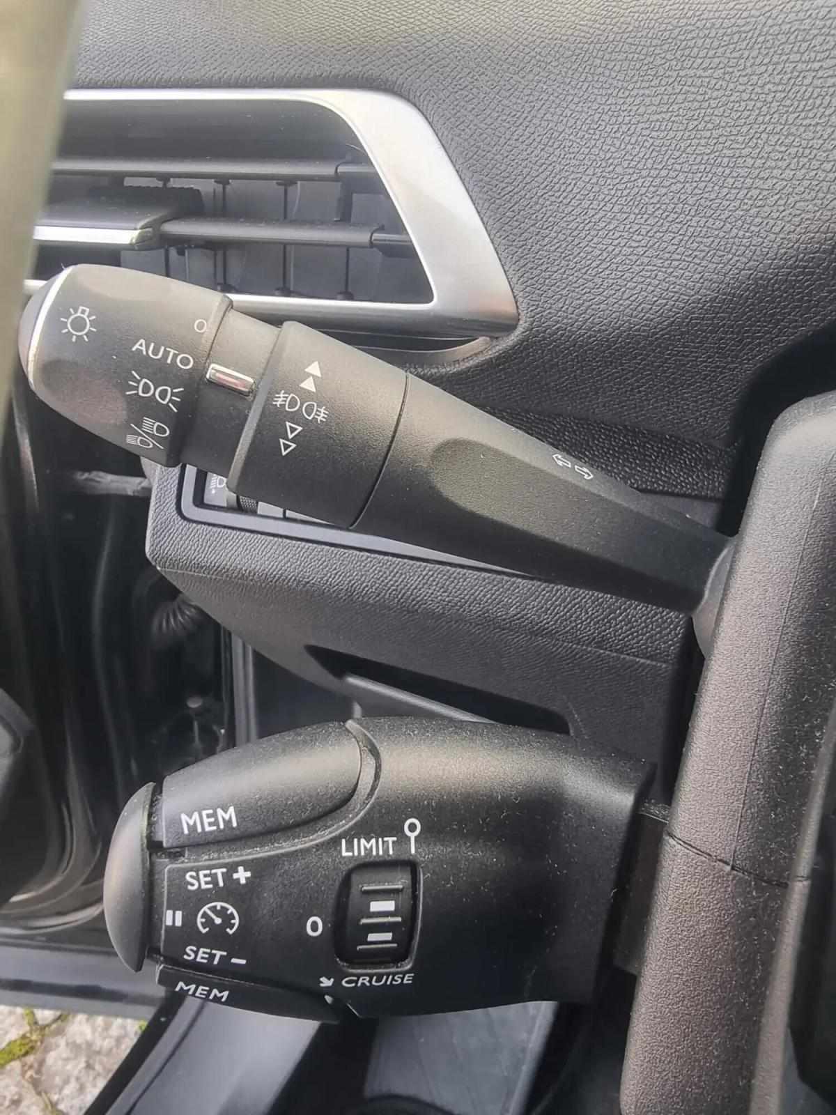 peugeot-5008-2019-diesel-1499cc