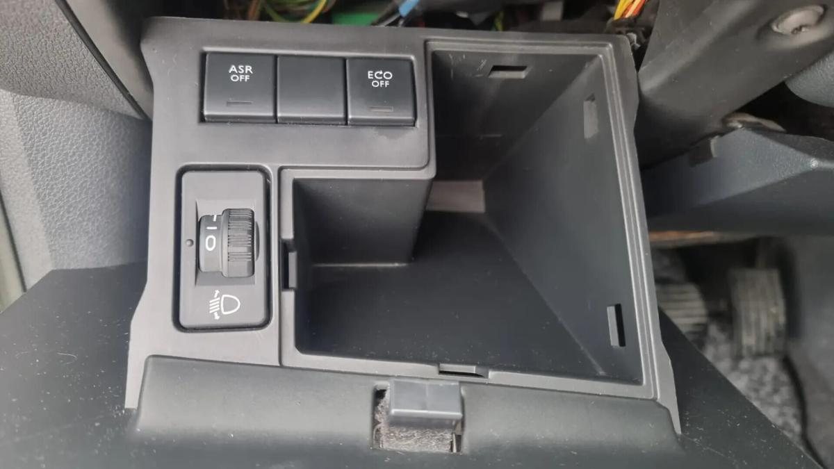 peugeot-508-sw-2014-diesel-1560cc