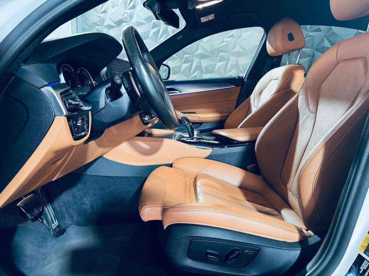 bmw-serie-5-2017-hibrido-a-gasolina-1998cc
