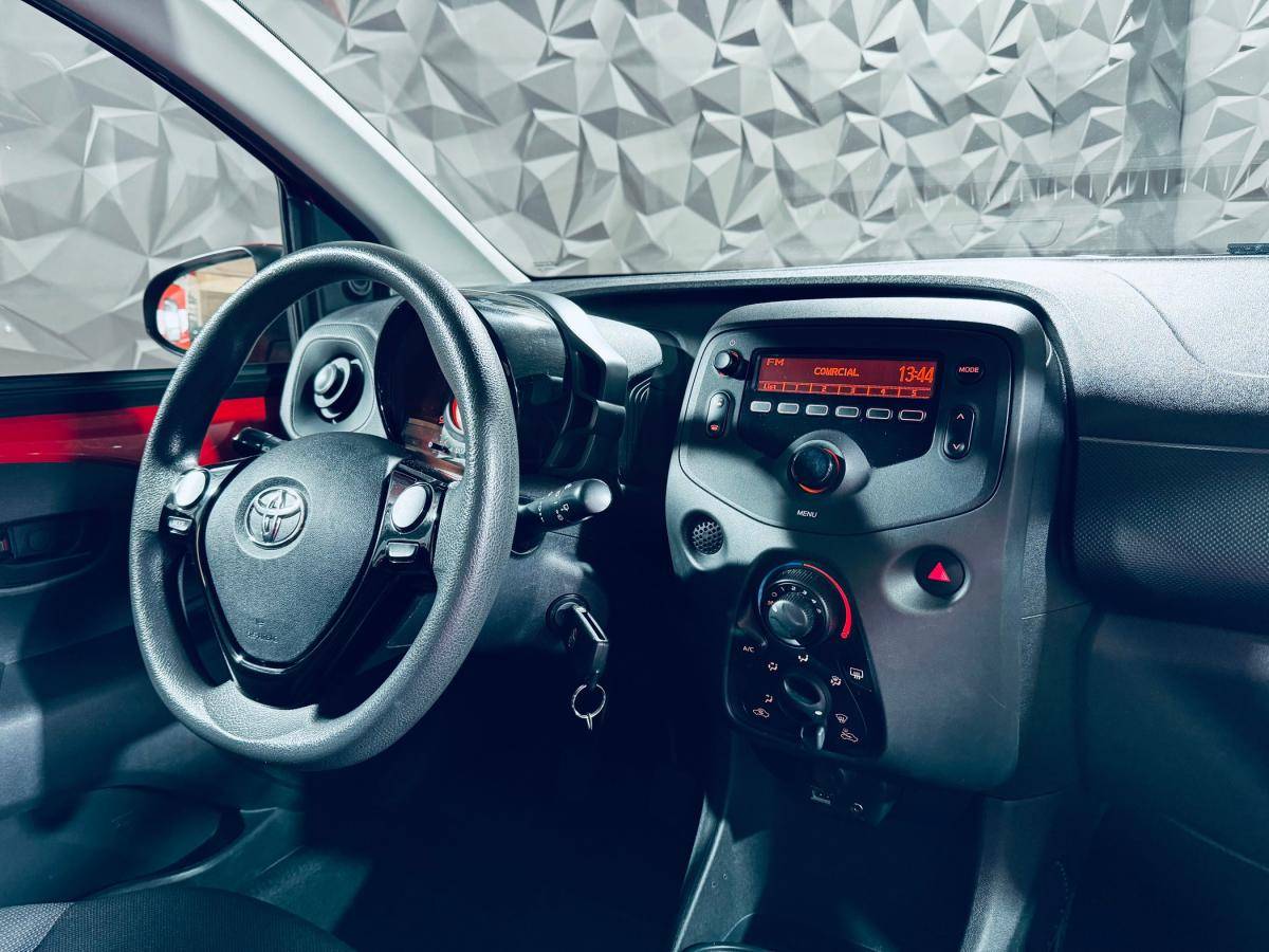 toyota-aygo-2019-gasolina-998cc