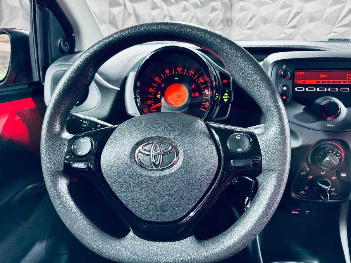 toyota-aygo-2019-gasolina-998cc